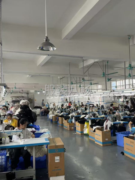 品质工厂 专做卫衣T恤，打底衣！-第1张图片