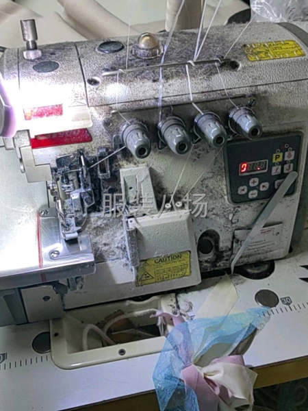 转让9成新四线锁边机-第1张图片