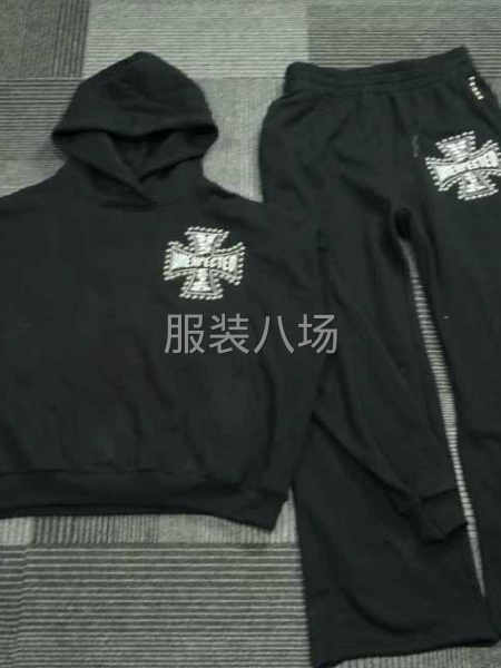 找夫妻档合作，主要生产T恤，带帽卫衣，连帽衫-第2张图片