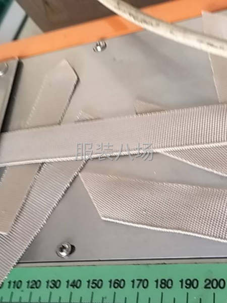 万项转角切-第5张图片