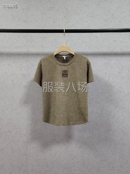 罗意威雪花复古女款T恤  工艺 刺绣-第5张图片