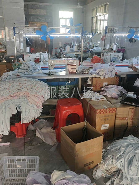 本厂长期做绳子版反领睡衣，爱找货源充足的厂家合作-第3张图片