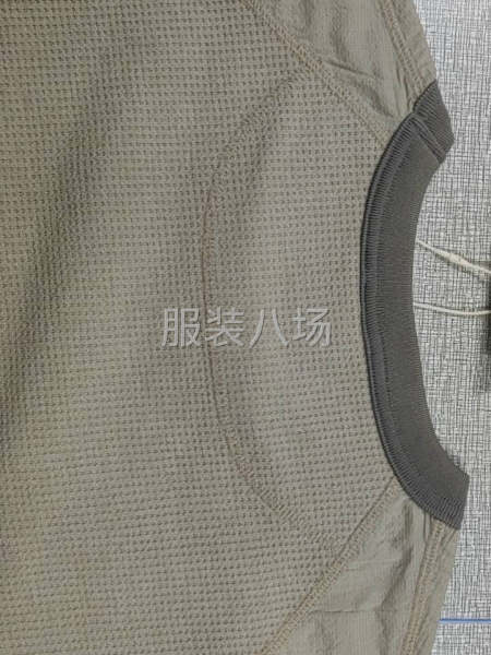 三针五线的出口圆领衫-第4张图片