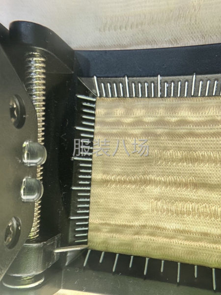 莱赛尔亚麻涤纶羊毛黏胶混纺面料-第1张图片