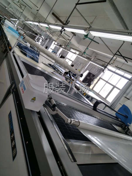 本公司位于广州番禺石基永善，专业生产开筒衫。生产旺季来临-第5张图片