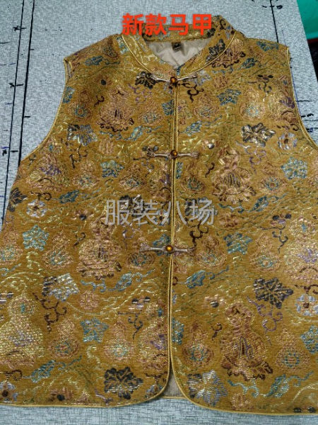 招靠谱的熟练缝纫工。只招夫妻档，宝妈。单身男的不要。-第2张图片