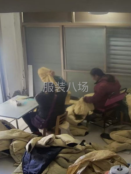 招靠谱的熟练缝纫工。只招夫妻档，宝妈。单身男的不要。-第3张图片