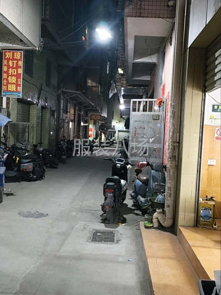 工厂转让转   让
因回老家发展，现将一楼小型制衣厂转让
设-第4张图片