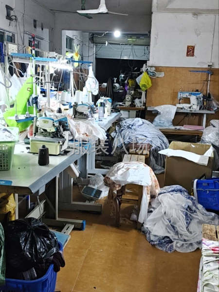 工厂转让转   让
因回老家发展，现将一楼小型制衣厂转让
设-第1张图片