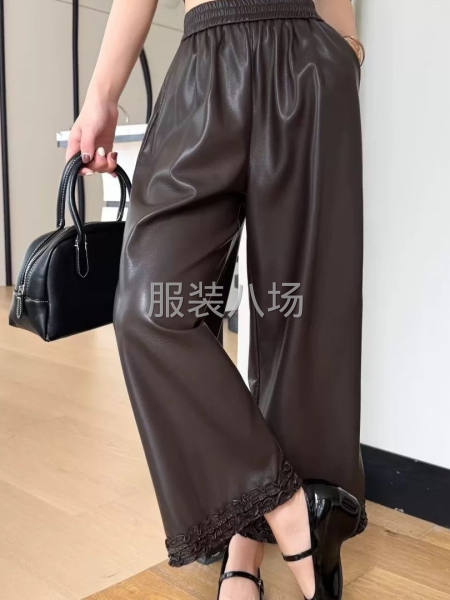 双层木耳边PU蛋白皮裤-第3张图片