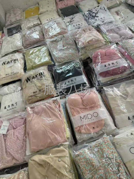 回收服装库存尾货-第4张图片