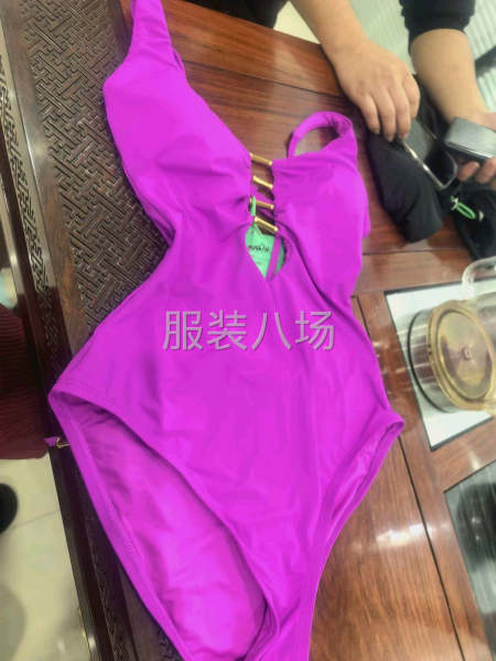 泳装生产公司诚聘班组长和流水线生产人员-第1张图片