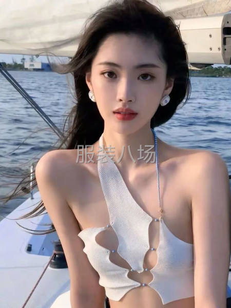 承接二次元服装设计与制作-第3张图片