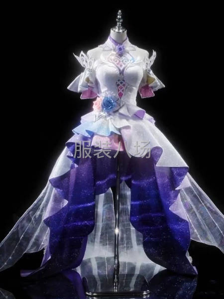 承接二次元服装设计与制作-第4张图片