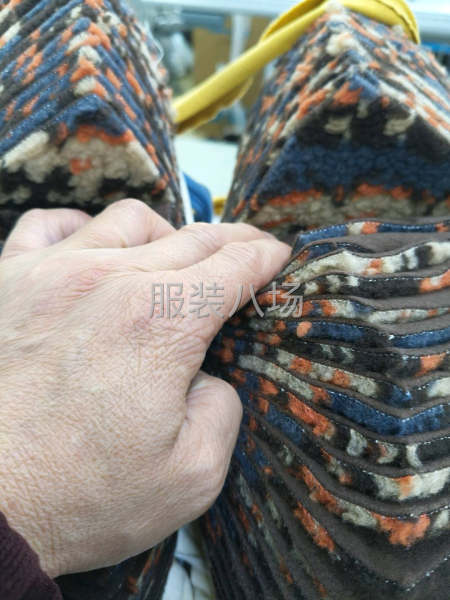 金诺服装厂！欢迎各位老板下单-第1张图片