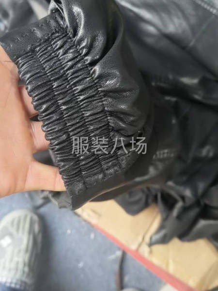 皮裤外发价格合理现金结帐-第1张图片