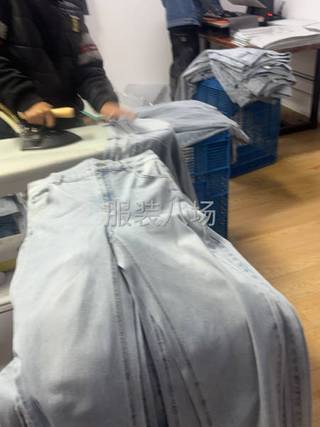 常年临时大烫。过年不回家 ,锁眼打扣 四合扣。经验17年-第1张图片