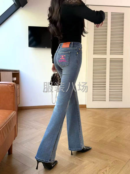 Chanel香奈儿女款牛仔裤 批发-第4张图片