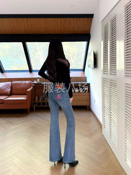 Chanel香奈儿女款牛仔裤 批发-第6张图片