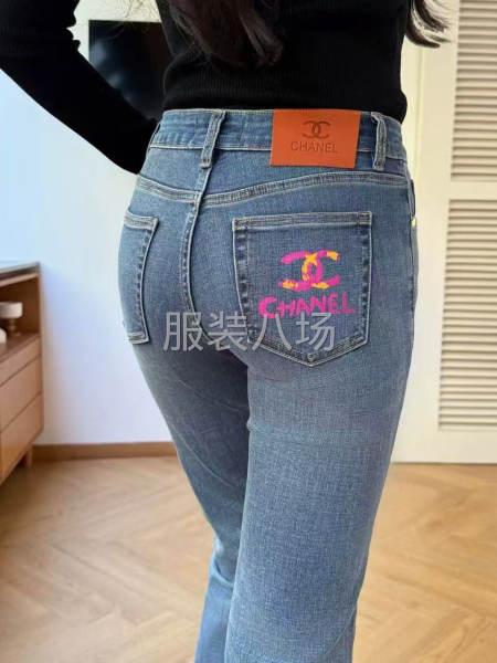Chanel香奈儿女款牛仔裤 批发-第5张图片
