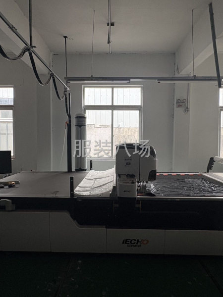 转让99新爱科1820GLSC智能裁床、拉布机、送料机-第4张图片