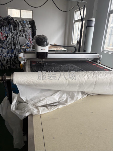 急售爱科1820GLSC智能裁床，价格从优-第3张图片