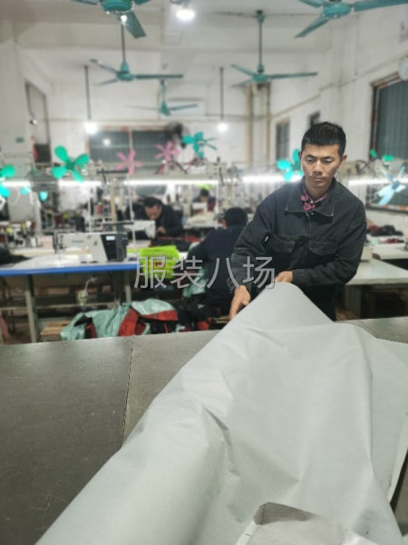 半精品、市场货清加工、包工包料承接各类服装-第1张图片