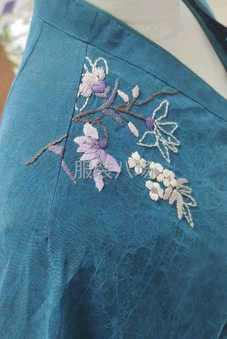 【急招绣花外协】精品女装单，寻1-30人绣花伙伴-第2张图片