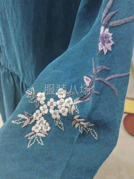 【急招绣花外协】精品女装单，寻1-30人绣花伙伴-第1张图片