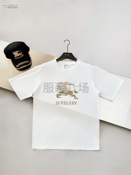 BURBERRY款漸變馬術(shù)LOGO-第1張圖片