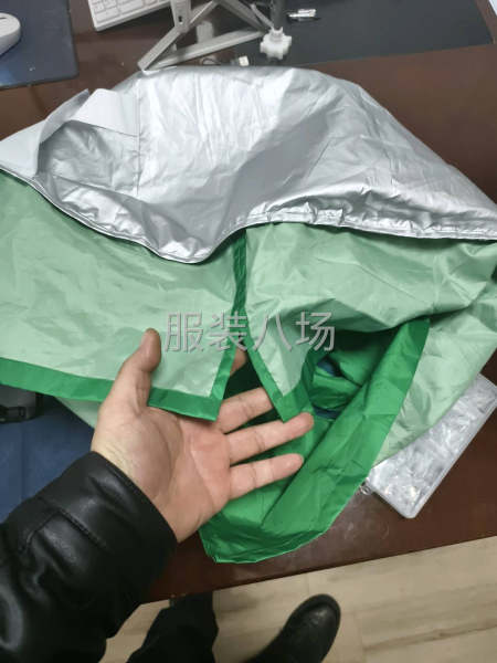 手提袋,請(qǐng)加工，上面有三對(duì)扣子，4個(gè)套結(jié)。要有刀車(chē)和套結(jié)才能-第4張圖片