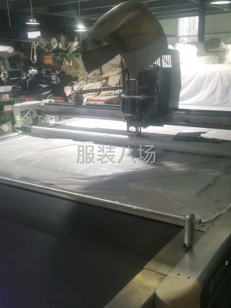 常年代加工服裝裁剪。有大型自動裁床，裁剪精度高。-第7張圖片
