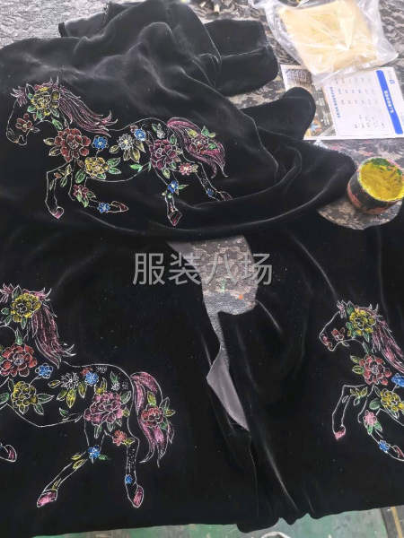 服装手绘工艺-第6张图片