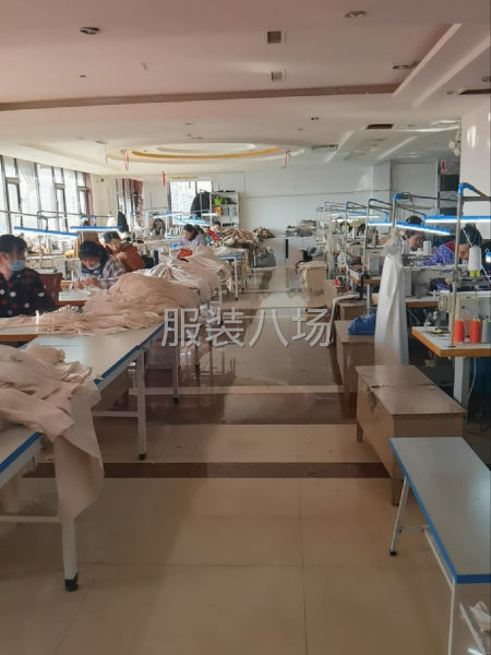 精品服装加工-第1张图片