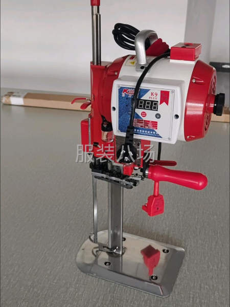 專業上門裁剪-第1張圖片