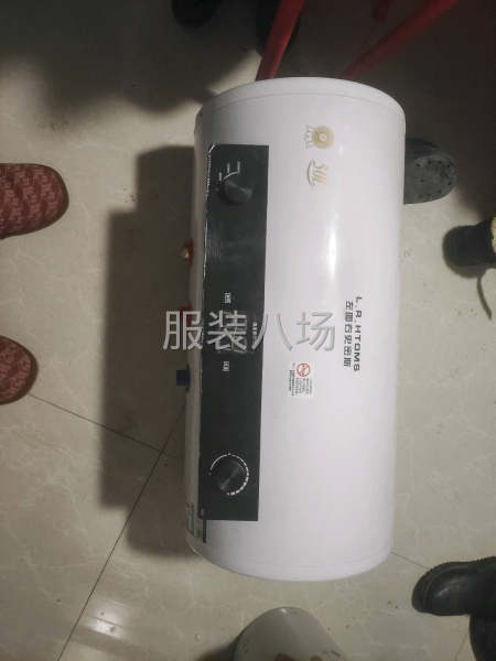 一个闲置热水器，有需要的联系-第1张图片