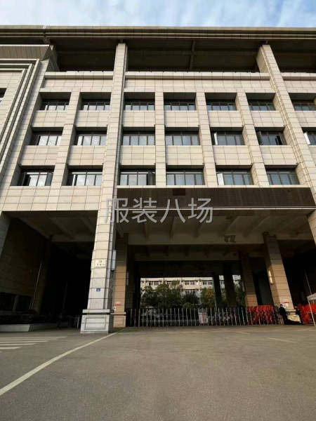 流水车位9k+交社保-第1张图片