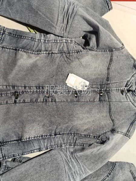 牛仔薄料上衣，日本精品单，-第1张图片