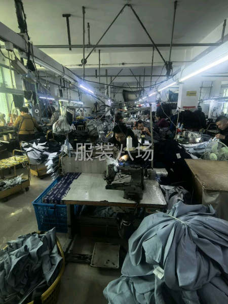 西装复挂面-第1张图片