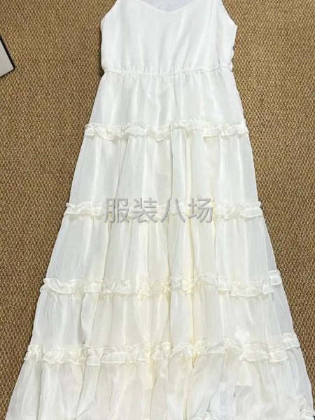 长期加工服装，裤子，裙子，外套男女款式都可以-第1张图片