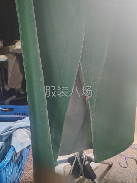 整件车工真丝绒面料，货源充足稳定-第1张图片