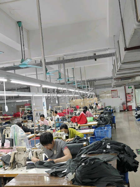 本厂专业生产裤类产品-第1张图片