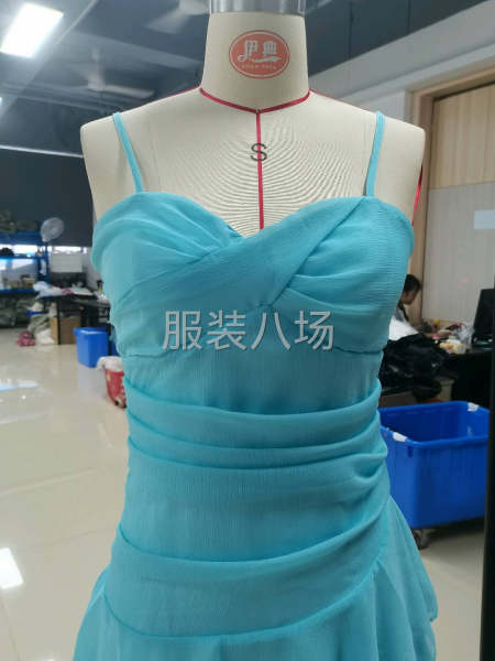連衣裙，是進出口的。要求接近精品-第1張圖片