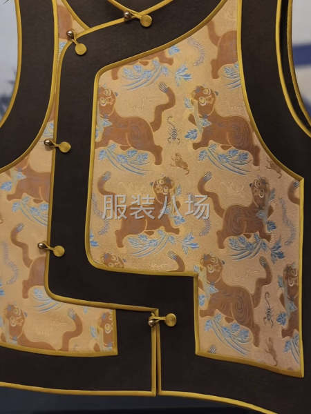 店屬于女裝高端定制，主做真絲類新中式女裝-第4張圖片