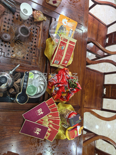 招聘設計助理，文員崗位，有經驗，能穿小碼版的優先-第1張圖片