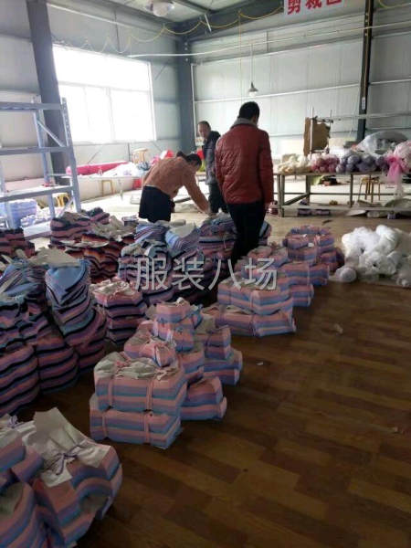 服裝加工廠尋找長期合作伙伴，針織為主，啦啦操校服工裝，演出服-第1張圖片