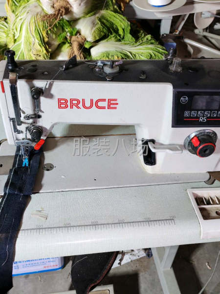 日本重機(jī)，五線直驅(qū)電機(jī)，二個(gè)標(biāo)-第2張圖片