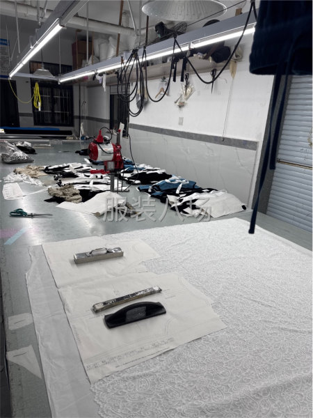 裁剪主刀一名-第1張圖片