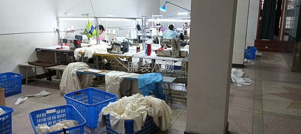 我廠位于江西九江，有15個熟手師傅?？勺雠b連衣裙，褲子襯衣-第2張圖片