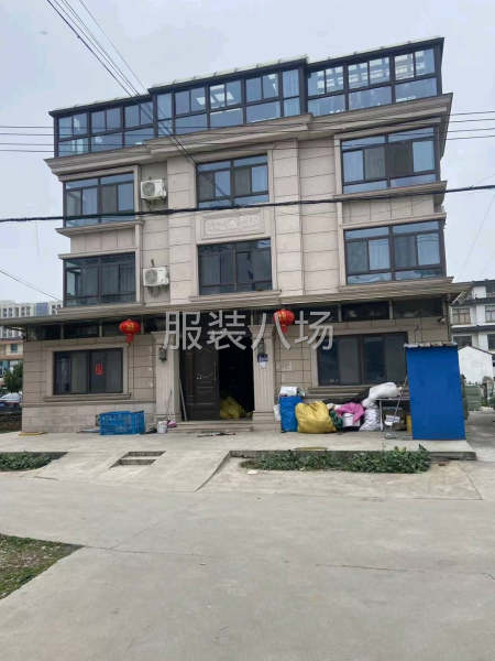 出租底樓帶一間住房-第1張圖片